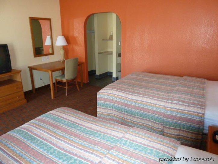 Stadium Motel Lubbock Bagian luar foto