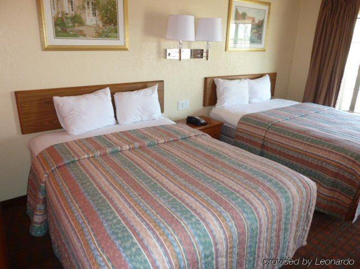 Stadium Motel Lubbock Bagian luar foto