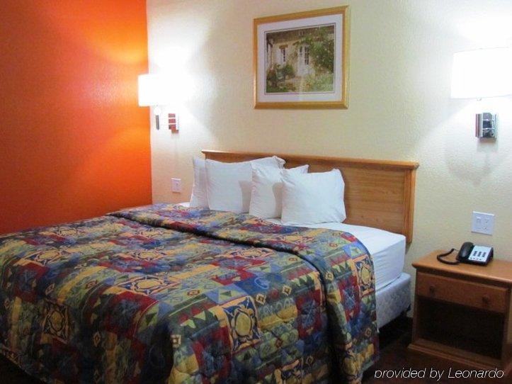 Stadium Motel Lubbock Bagian luar foto
