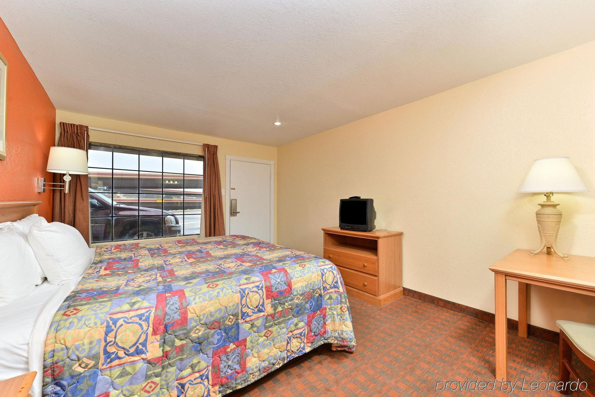 Stadium Motel Lubbock Bagian luar foto